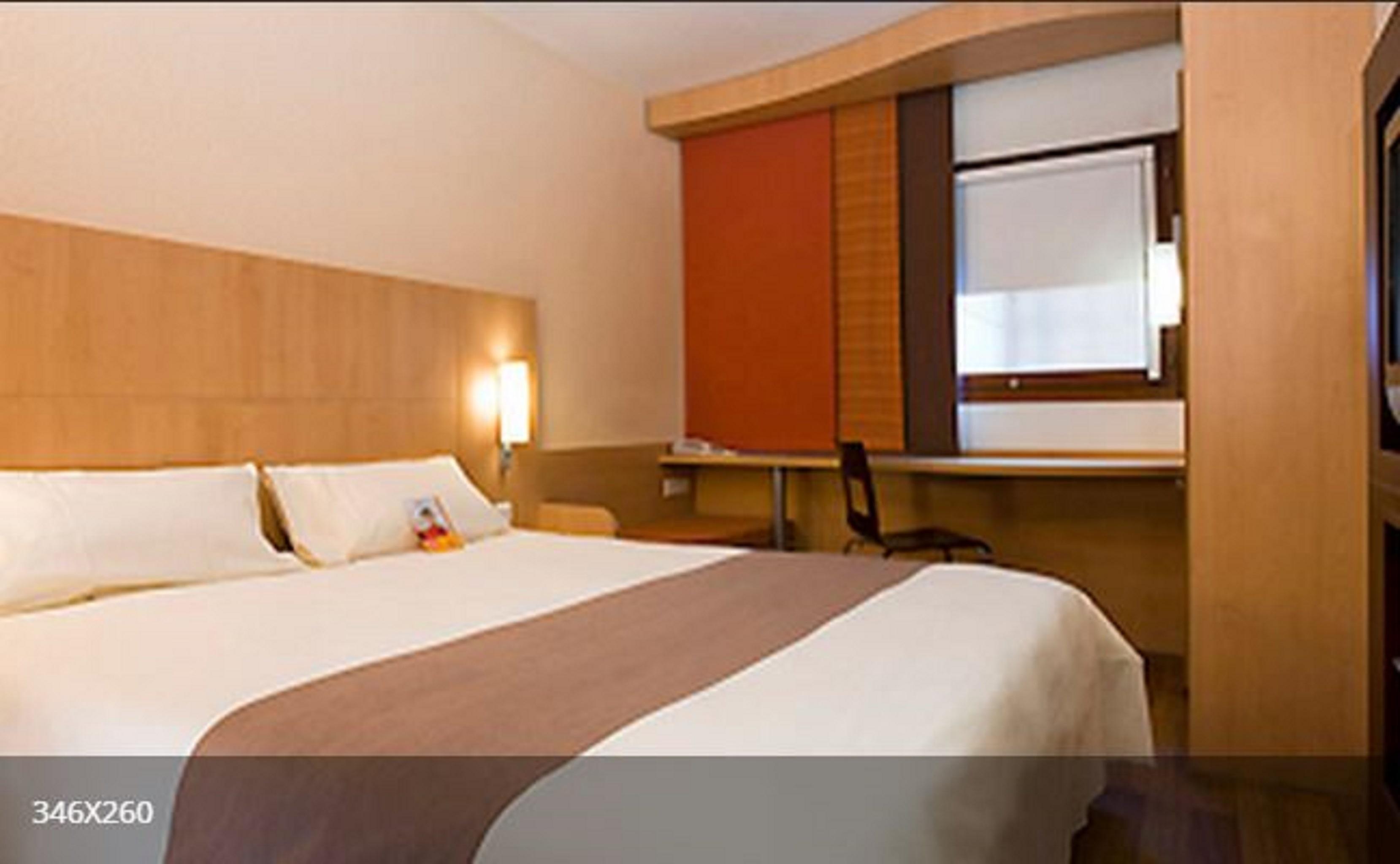 Ibis Qingdao Ningxia Road Hotel Ngoại thất bức ảnh