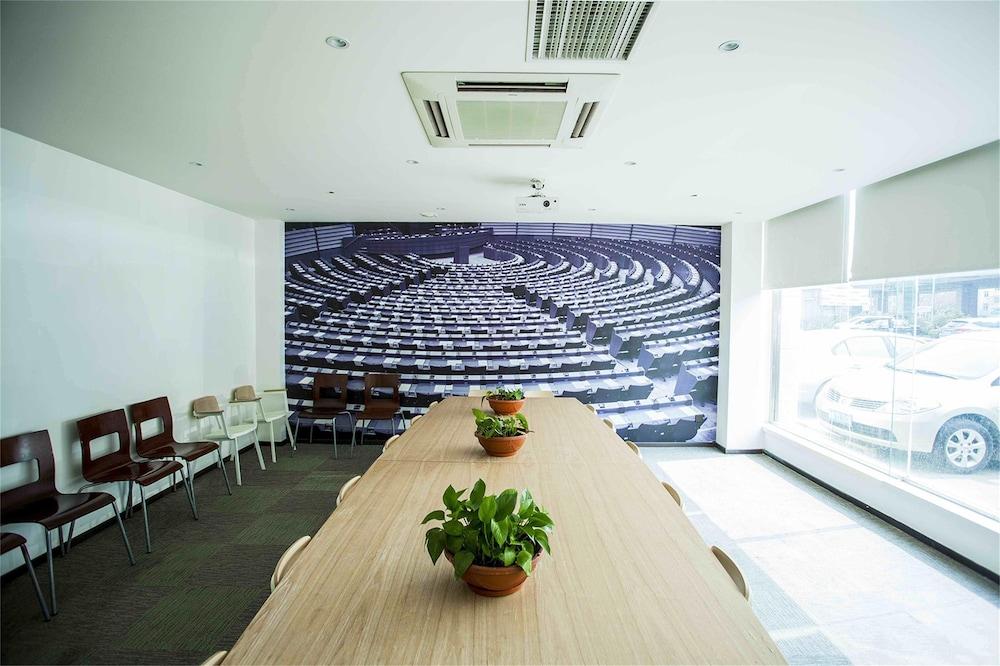 Ibis Qingdao Ningxia Road Hotel Ngoại thất bức ảnh